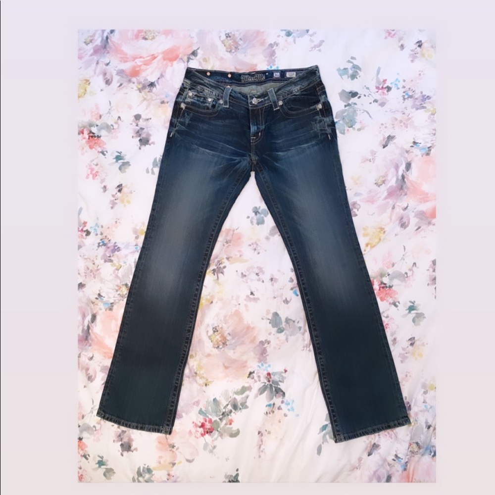 Jeans - Picture 9 of 14